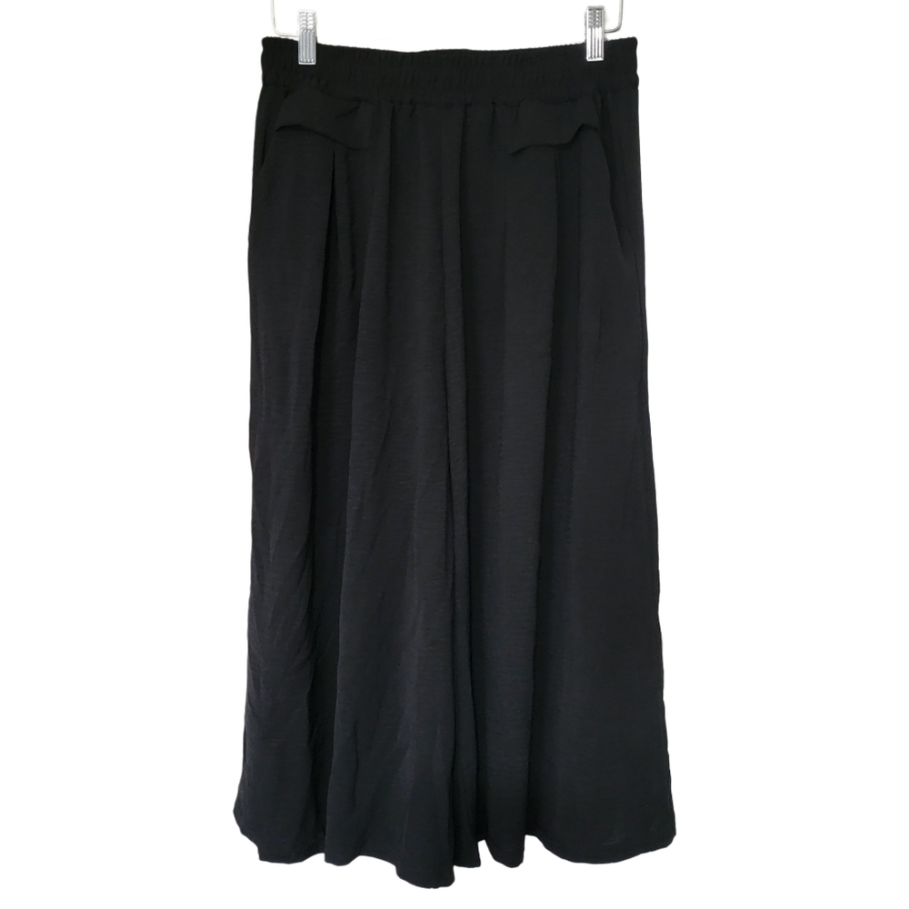 Wide Leg AHigh Waisted Cropped Black Pants Size L/XL